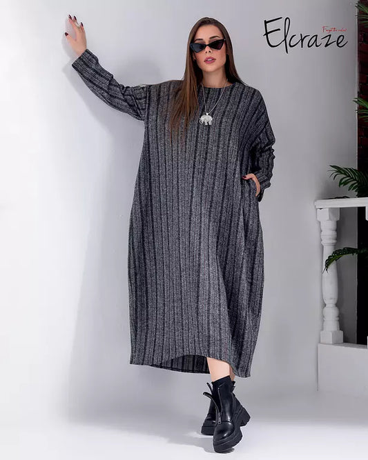 Relaxed fit woolen dress